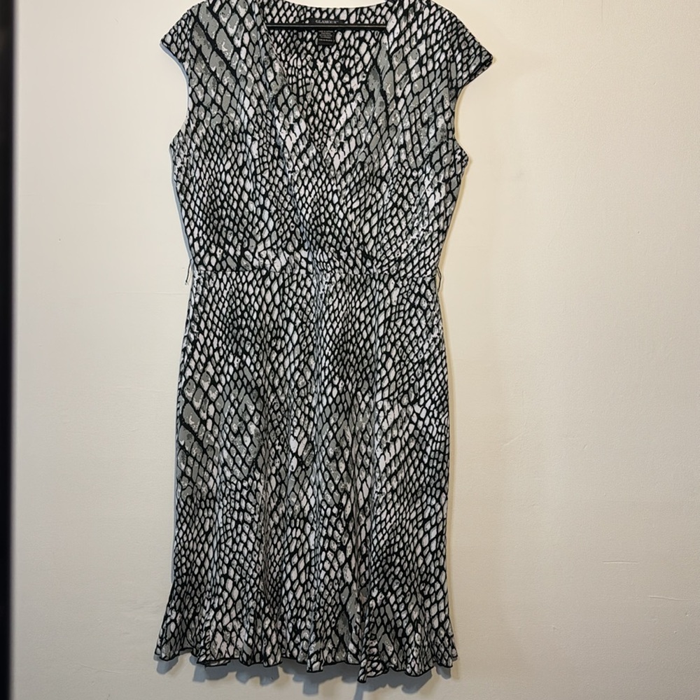 Glamour size 14 dress